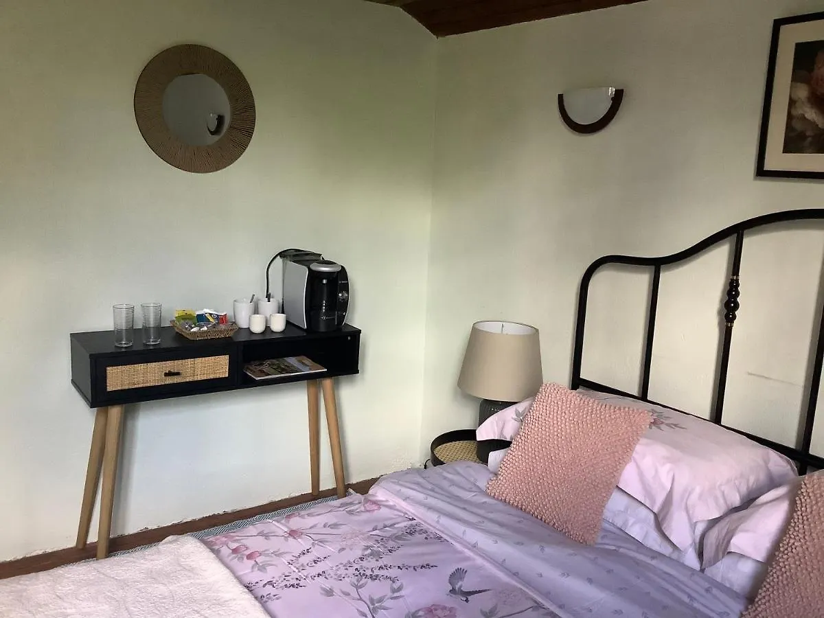 No. 5 Plaisance - Room 2